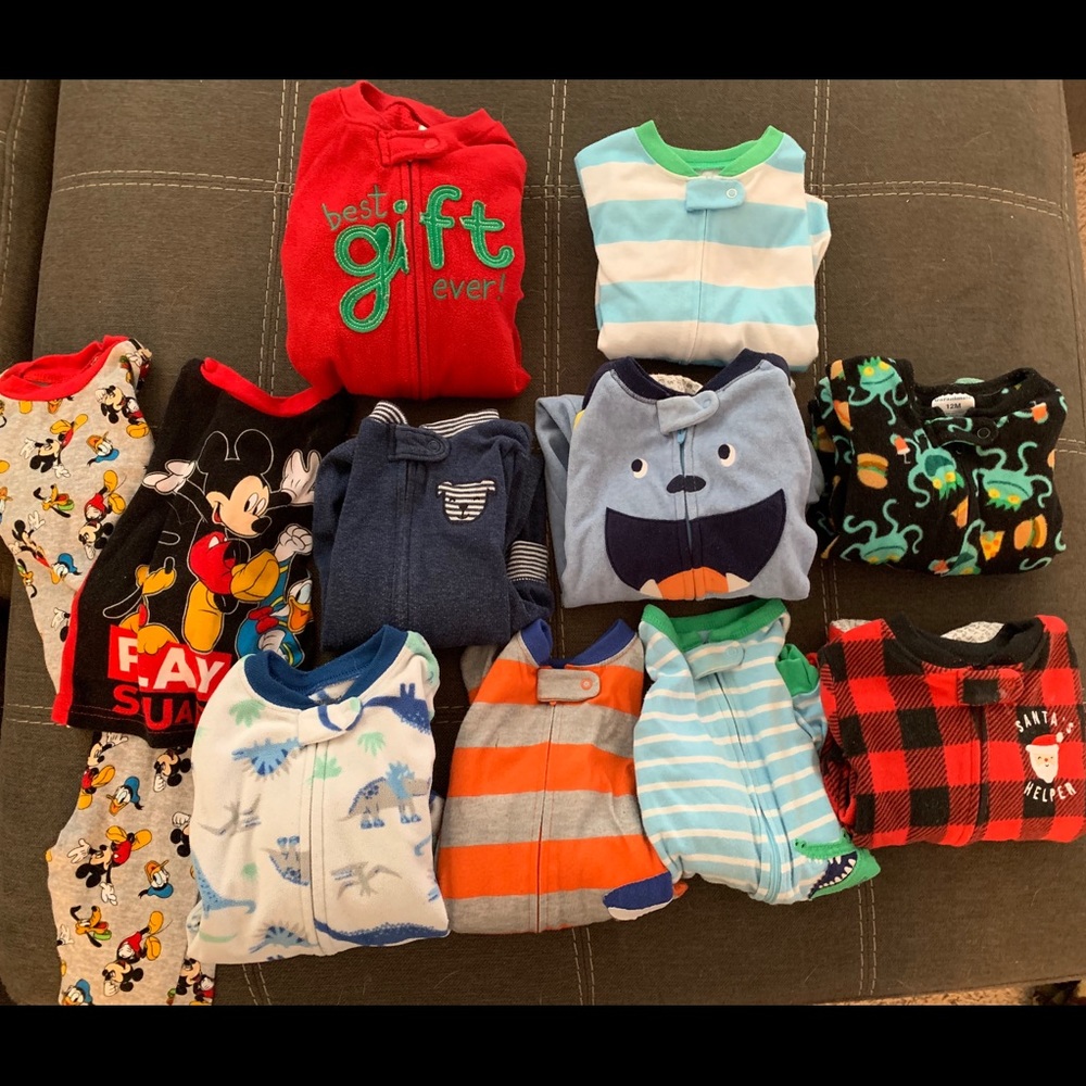 9 footie pjs - 1 set of Mickey mix and match pj